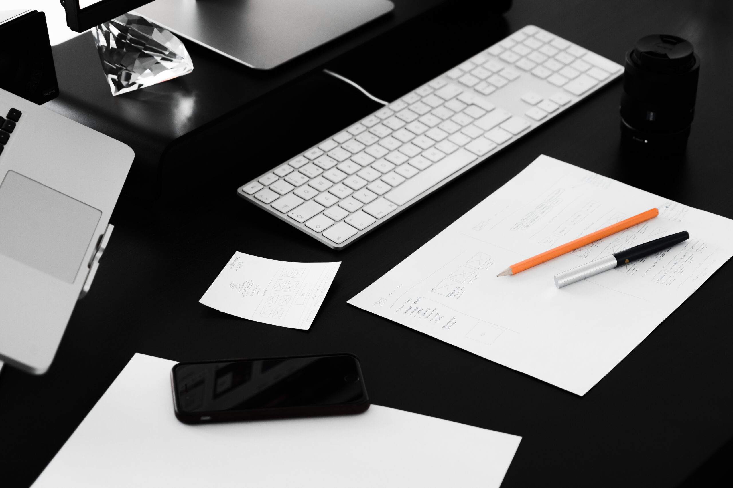 SEO Textdesign mit Kreativität: Der Spagat zwischen Algorithmus und Authentizität